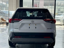Toyota RAV4 2022 3