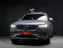 Volvo XC-90 2022 12